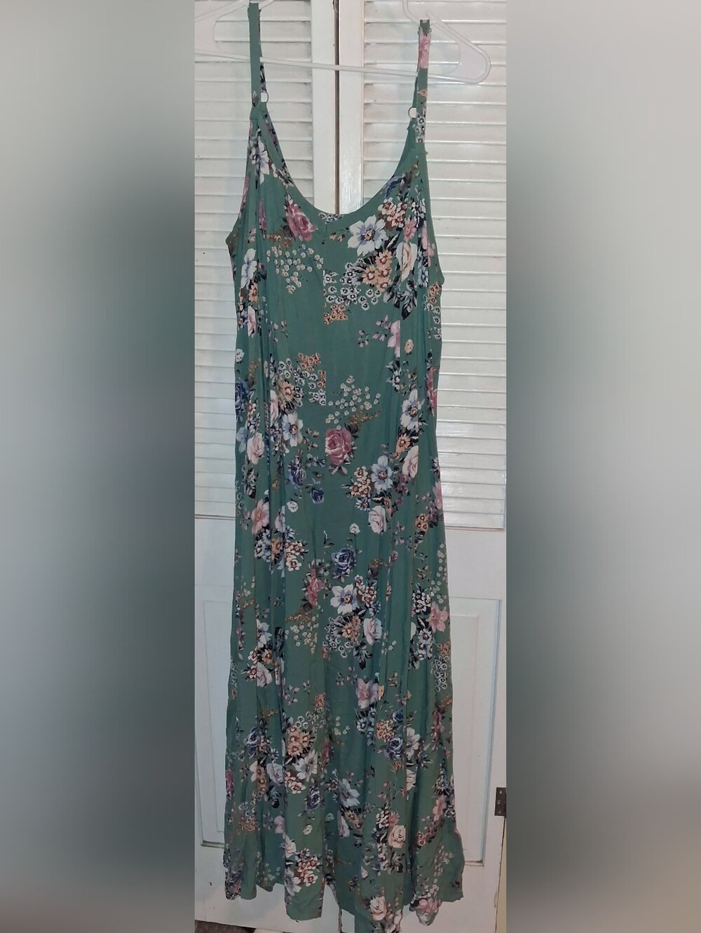 torrid Teal Green Floral Maxi Dress with Adjustable Straps - Picture 4 of 5